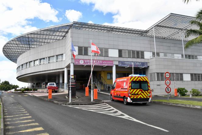 A la date de vendredi, l’épidémie a provoqué 385 décès en Polynésie française, dont 15 au cours des précédentes 24 heures. Parmi eux, 237 sont intervenus au cours du mois d’août.