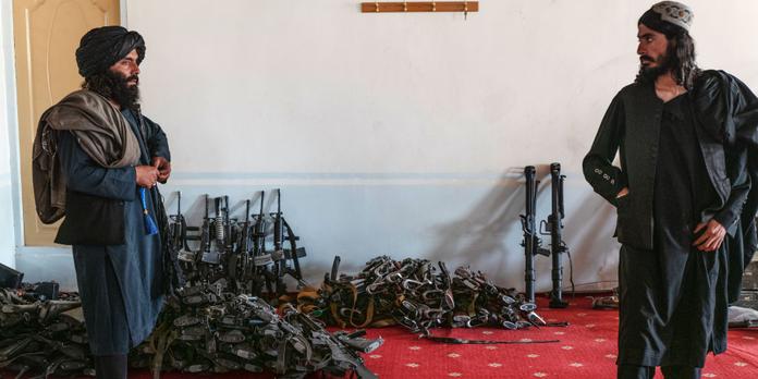 kaboul au cœur des talibans sur canal plongee dans le chaos afghan avant la chute finale