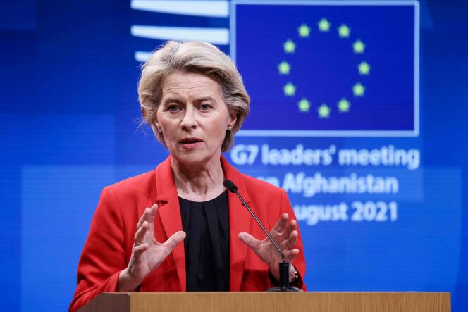 La présidente de la Commission européenne, Ursula von der Leyen, le 24 août 2021 à Bruxelles.