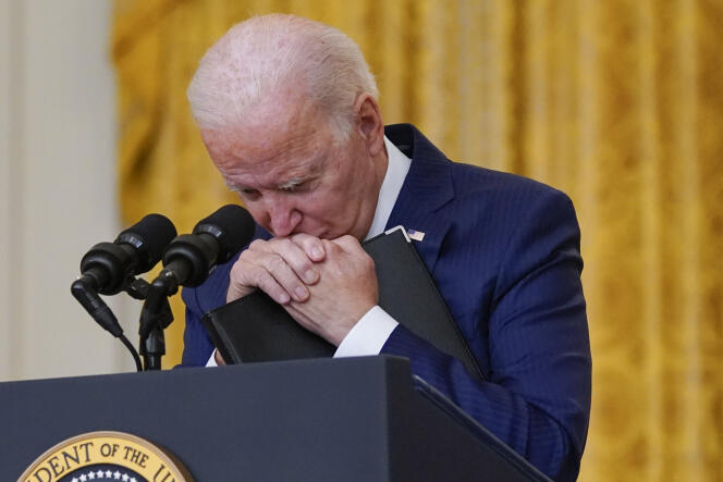 Le président américain Joe Biden pendant sa conférence de presse consécutive au double attentat de Kaboul.