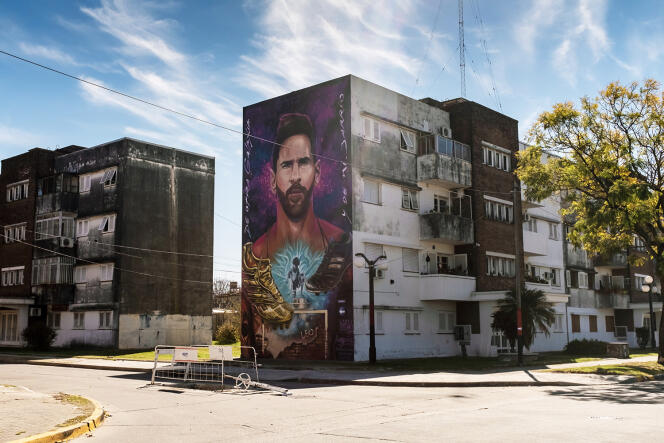 Une fresque à l’effigie de Messi dans son quartier d’enfance, La Bajada, dans le sud de Rosario, le 22 août 2021.