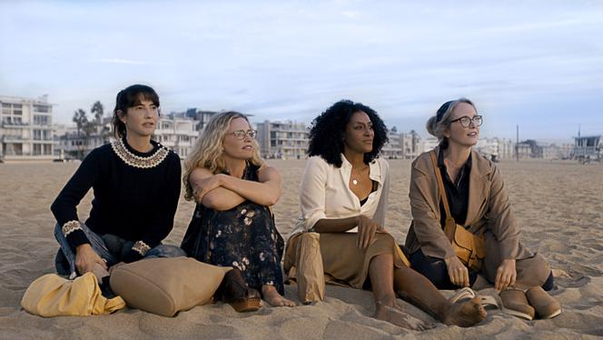 On the Verge », sur Canal+ : la vie de quinquagénaires à l'heure des choix