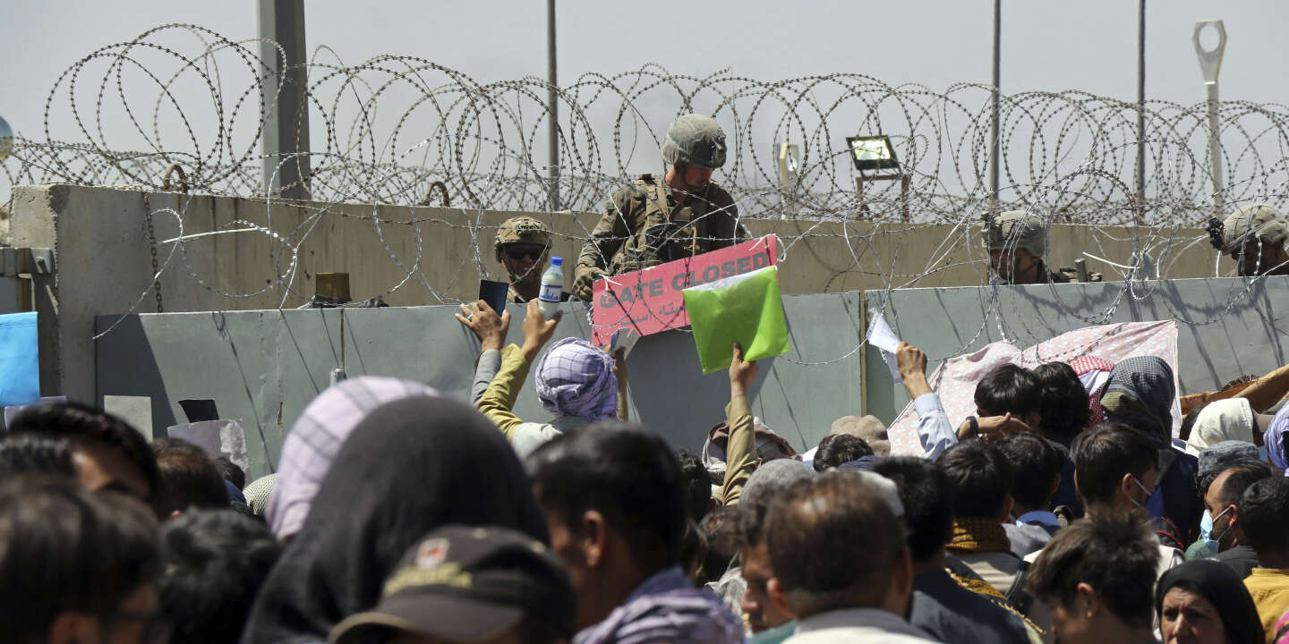 Photo of tres semanas después de que los talibanes tomaran el poder, los primeros vuelos y el inicio de la ayuda humanitaria