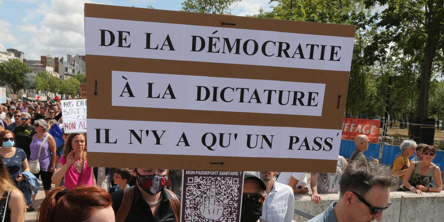 une nouvelle polémique au cœur de « France Soir » une nouvelle polémique au cœur de « France Soir »