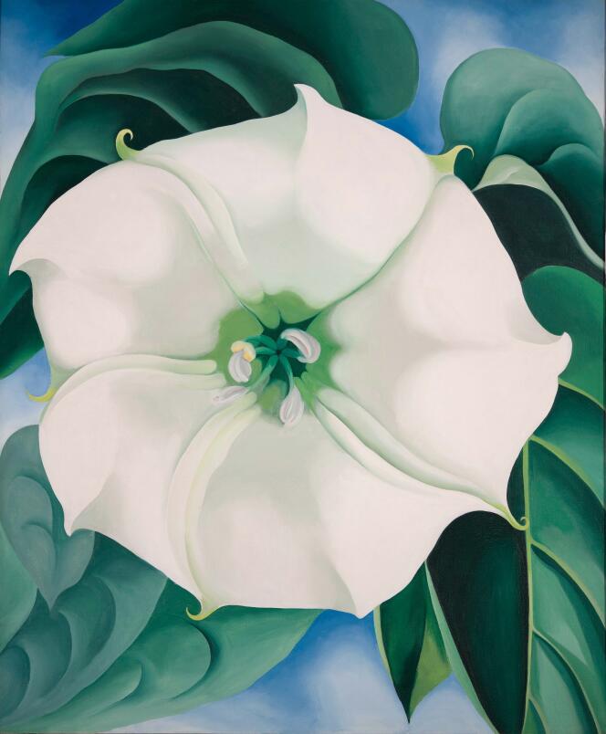 Georgia O’Keeffe’s organic colors and shapes exhibited in Paris