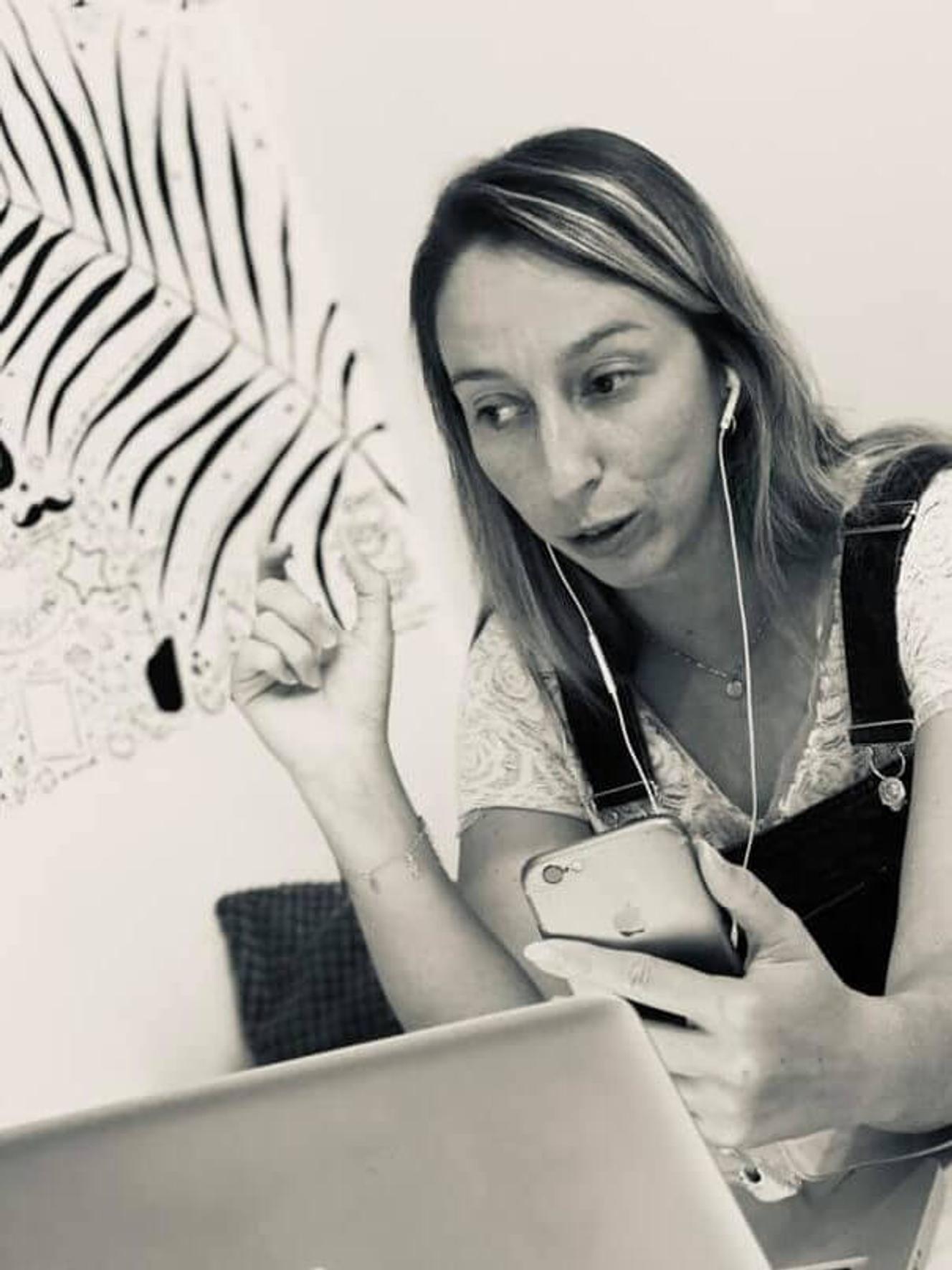 Sarah Quilliec, créatrice du podcast « Parentalité et adolescence ».