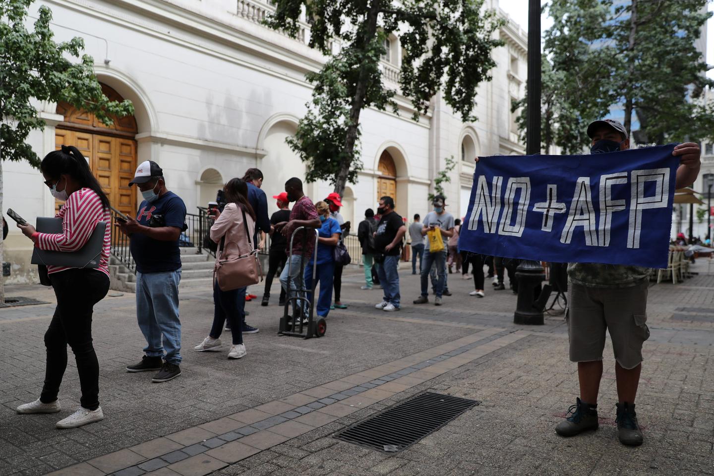 Au Chili, le Covid19 fait vaciller le système de retraite par