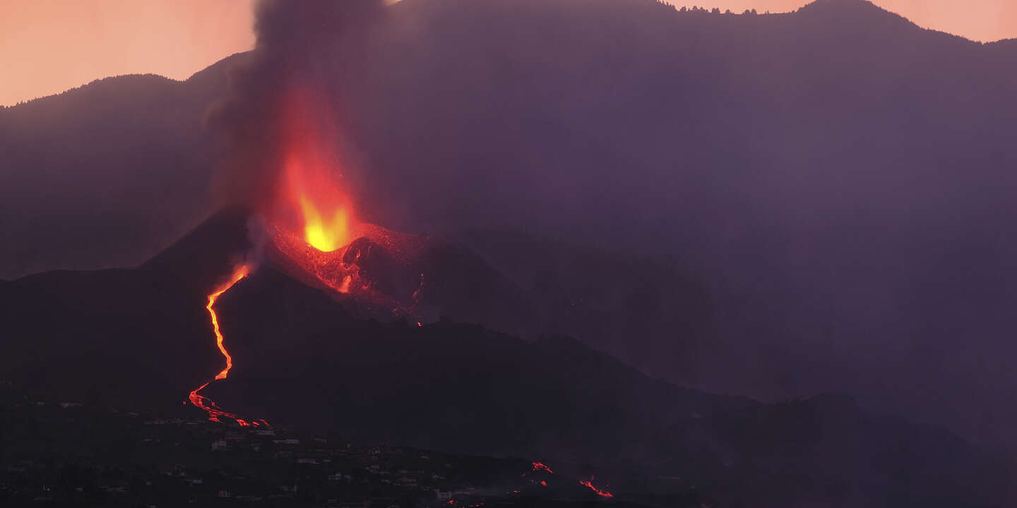 Eruption volcanique aux Canaries: pluie de cendres, l'aéroport de Palma à l' arrêt