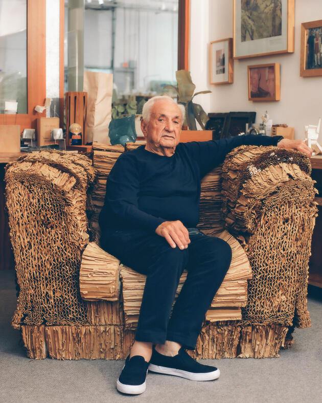 Frank Gehry, dans son studio de Los Angeles, en juin 2021.