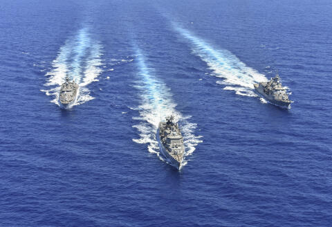 A handout photo released by the Greek National Defence Ministry on August 26, 2020 shows ships of the Hellenic Navy taking part in a military exercise in the eastern Mediterranean Sea, on August 25, 2020. - Greece said it will launch military exercises on August 25 with France, Italy and Cyprus in the eastern Mediterranean, the focus of escalating tensions between Athens and Ankara. The joint exercises south of Cyprus and the Greek island of Crete will last three days, the defence ministry said. The discovery of major gas deposits in waters surrounding Crete and Cyprus has triggered a scramble for energy riches and revived old rivalries between NATO members Greece and Turkey. (Photo by Handout / GREEK DEFENCE MINISTRY / AFP) / RESTRICTED TO EDITORIAL USE - MANDATORY CREDIT "AFP PHOTO / GREEK DEFENCE MINISTRY" - NO MARKETING - NO ADVERTISING CAMPAIGNS - DISTRIBUTED AS A SERVICE TO CLIENTS