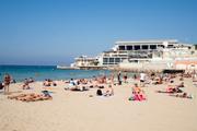 La plage des Catalans et le Cercle des nageurs de Marseille.