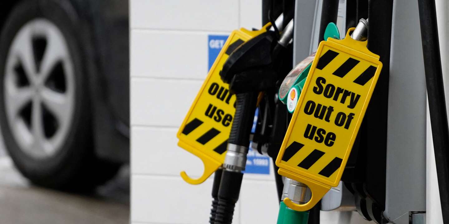 In the UK, the petrol shortage worsens in the south of the country