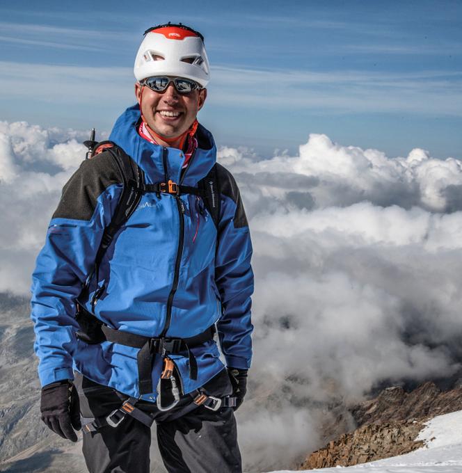 Jean des Garets, au sommet du mont Blanc, à 4807,81 mètres, le 17 septembre.