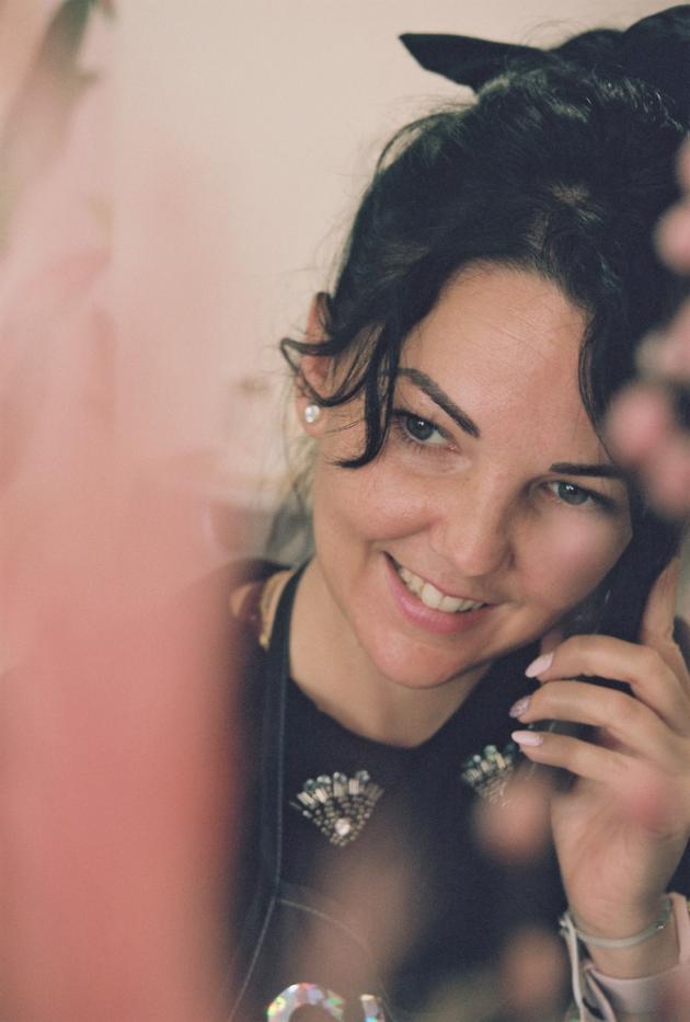 Cindy Vigier, gérante de l’Instant beauté, à Cosne-Cours-sur-Loire (Nièvre), le 21 septembre 2021.