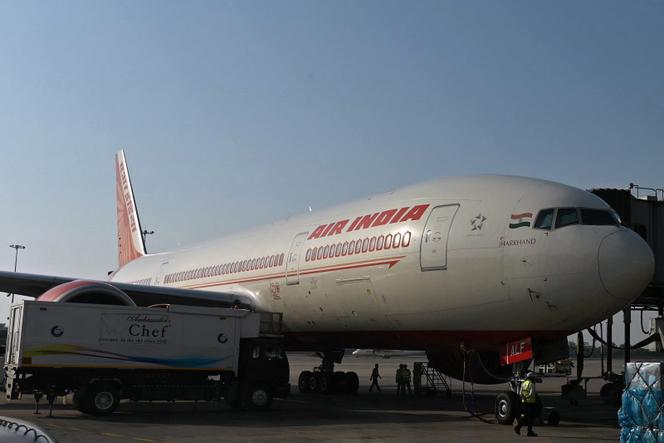 Un avion d’Air India, à l’aéroport international Indira-Gandhi, à New Delhi, le 8 octobre.