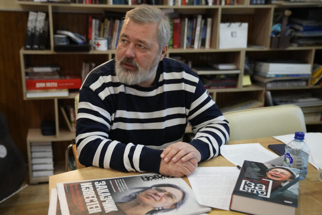 Le rédacteur en chef de la « Novaïa Gazeta », Dmitri Mouratov, lors d’une interview au siège du journal, à Moscou, le 7 octobre 2021.