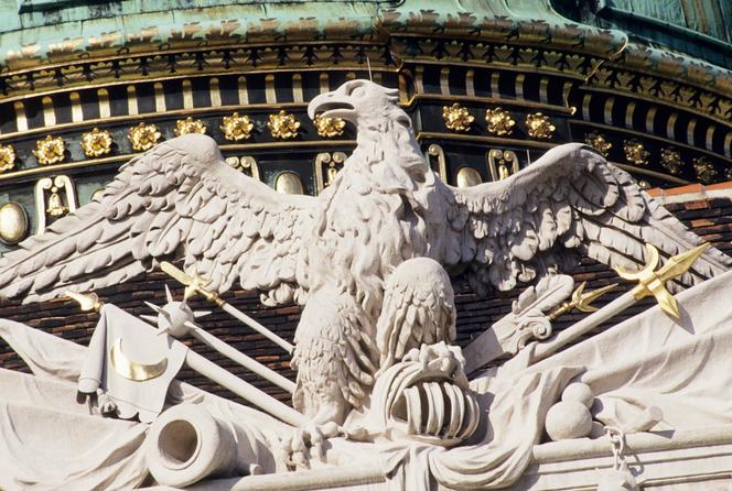 Un aigle impérial de la cour intérieure du palais de la Hofburg, à Vienne.