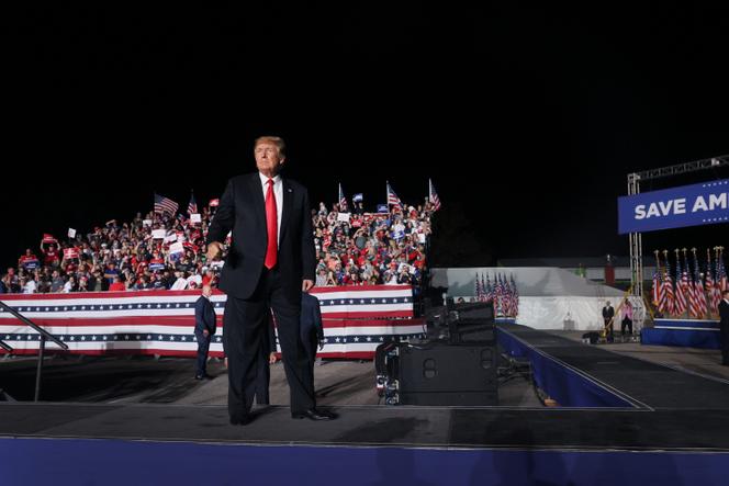 L’ancien président Donald Trump lors d’un rassemblement à Des Moines (Iowa), le 9 octobre 2021.