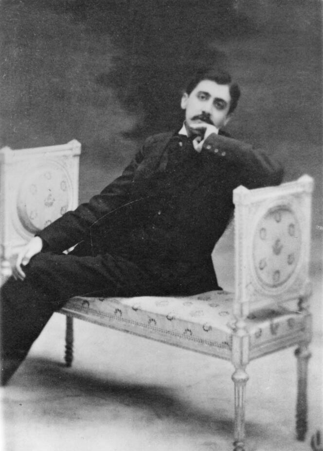 Portrait de Marcel Proust, dont l’Etat célèbrera le centenaire de la mort en 2022 (photographe inconnu, aux environs de 1900).