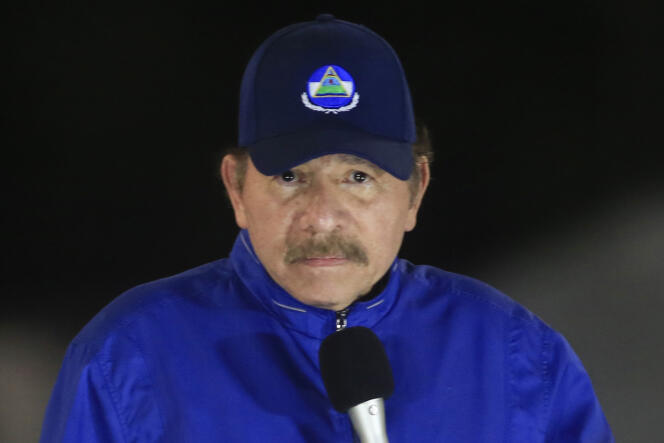 Prezydent Nikaragui Daniel Ortega podczas ceremonii otwarcia mostu na autostradzie w Managua w Nikaragui, 21 marca 2019 r.