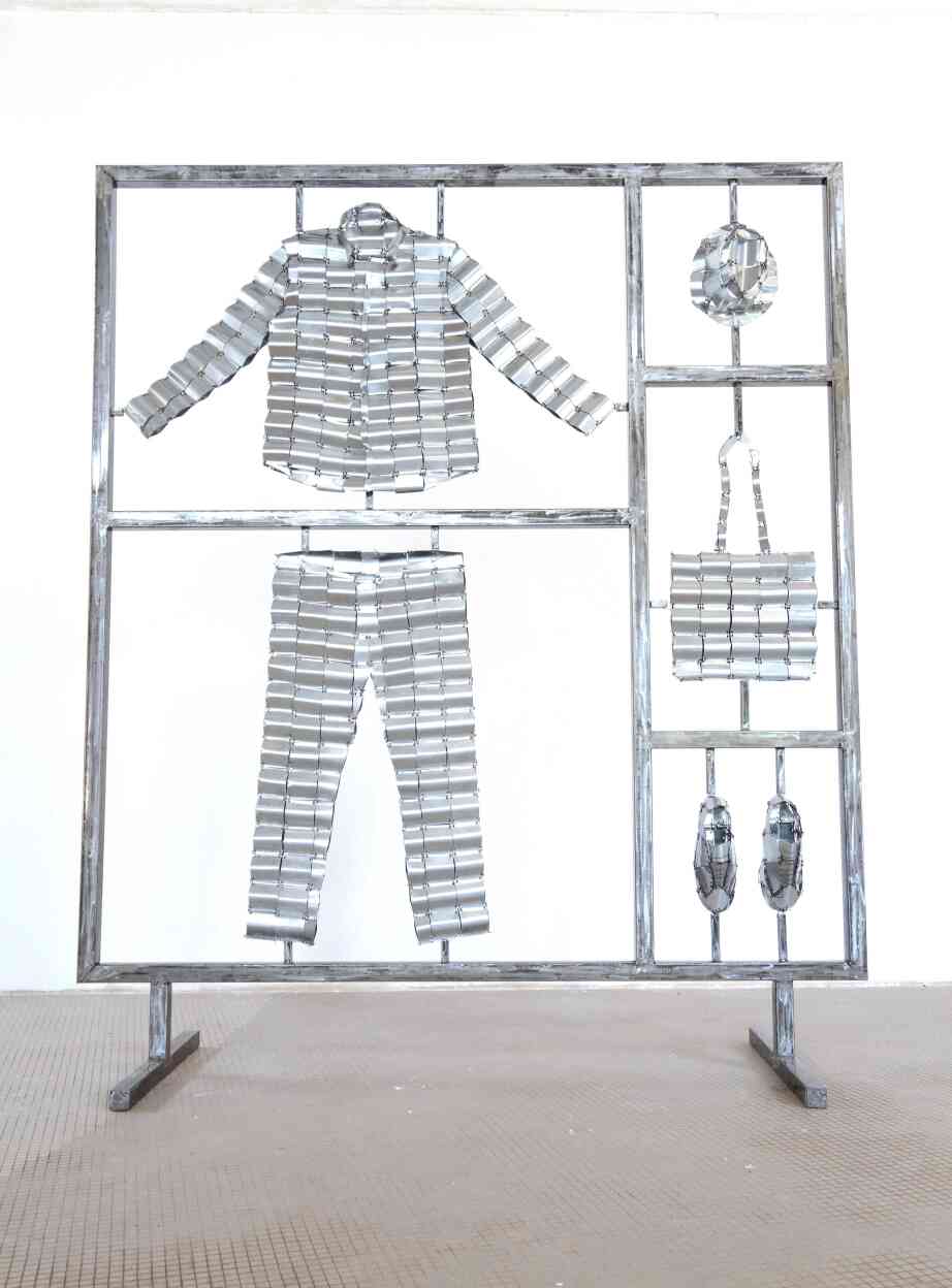 « Doppelgänger Kit », de Pedro Pires (Portugal-Angola). Prix de résidence Cuperior Collection.