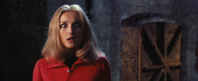 Barbara Bouchet dans « La dame rouge tua sept fois »(1972), d’Emilio Miraglia.