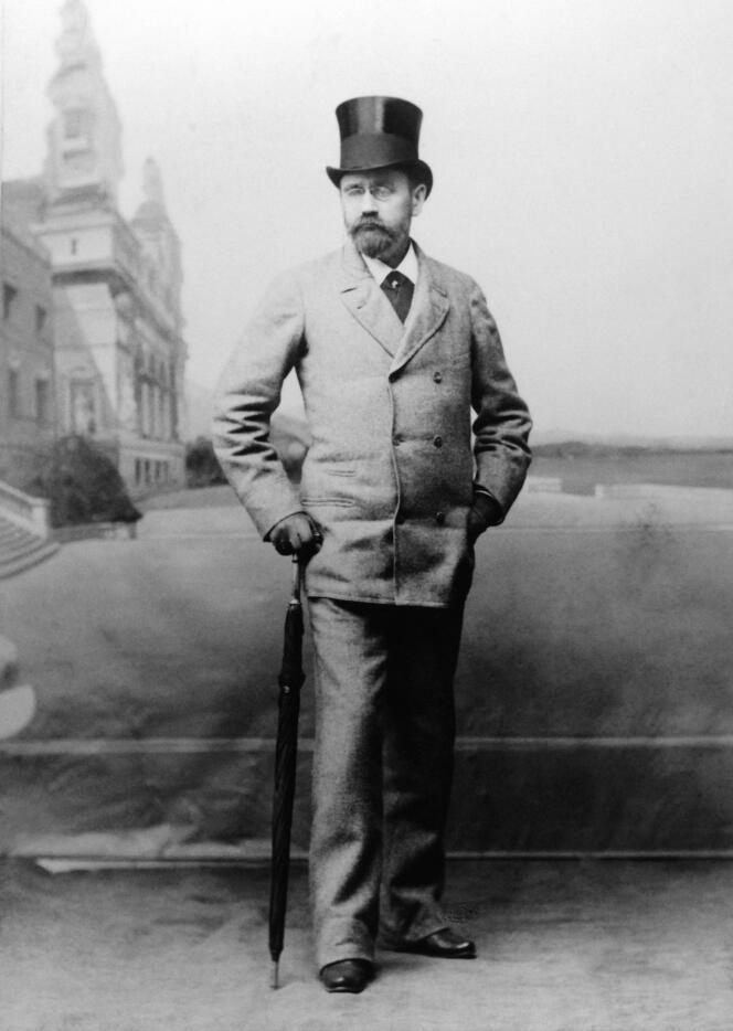 Emile Zola, photographié par Pierre Petit, à Paris, en 1893.