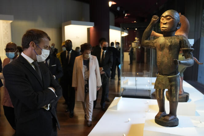 Dernière exposition en octobre 2021, au musée du Quai-Branly, à Paris, pour les trésors royaux d’Abomey, qui partiront le 10 novembre 2021 retrouver leur terre natale béninoise après cent trente ans d’absence.