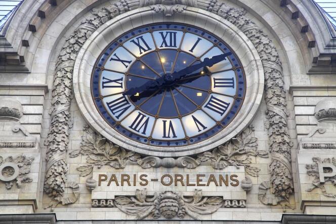L’horloge du Musée d’Orsay, dans le 7e arrondissement de Paris.