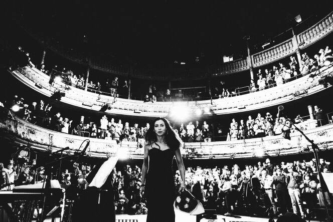 Olivia Ruiz, au théâtre des Bouffes du Nord, à Paris, le 20 octobre 2021.