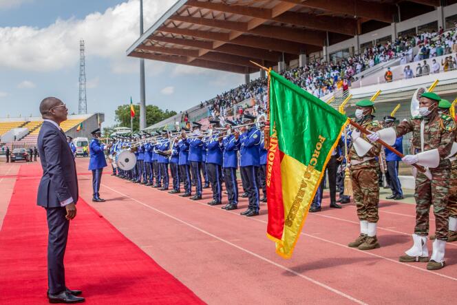 A Porto-Novo, capitale béninoise, le président Patrice Talon inaugure le stade Charles-de-Gaulle, le 23 mai 2021.