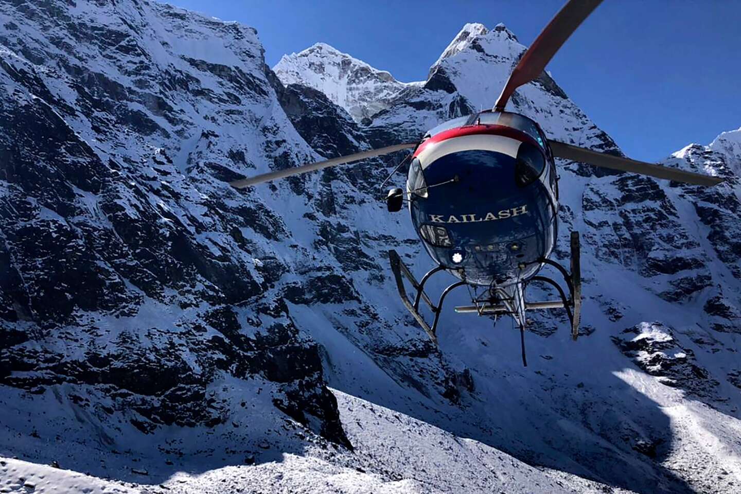 Alpinistes disparus dans l'Himalaya : la France dépêche des secours pour  retrouver les corps