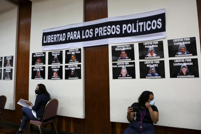 Une conférence de presse d’exilés nicaraguayens visant à dénoncer le processus électoral au Nicaragua, avant le scrutin présidentiel et législatif du 7 novembre, à San José, au Costa Rica, le 4 novembre 2021.