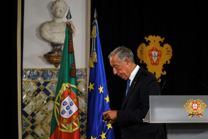 Le président de la République, Marcelo de Sousa, après l’annonce de la dissolution de l’Assemblée, à Lisbonne, le 4 novembre 2021.