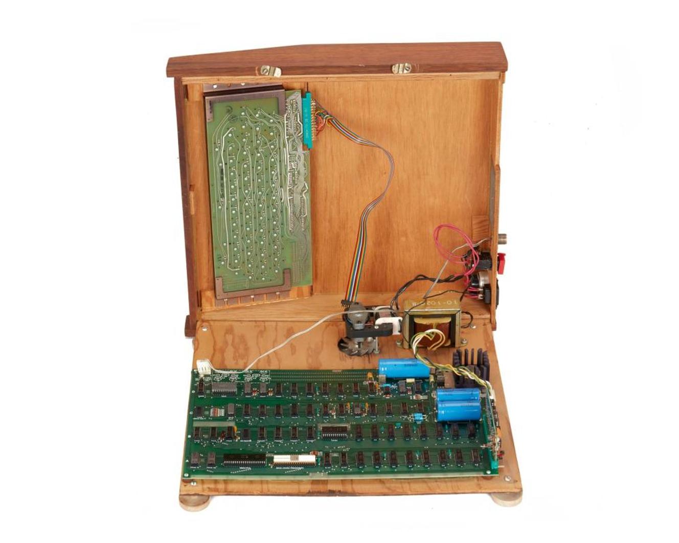 The original Apple-1 in the proposed lot