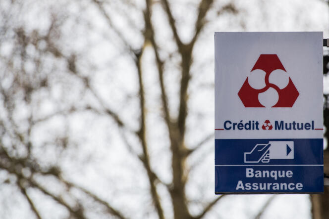 Agence du Crédit mutuel à Nantes (Loire-Atlantique), le 17 février 2020.