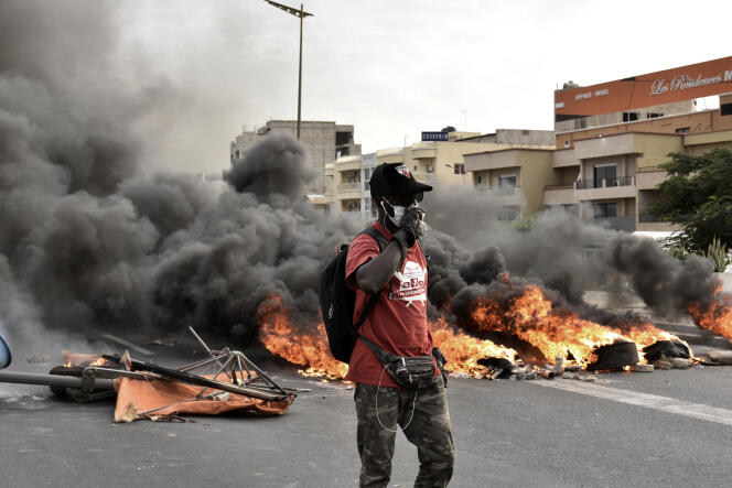 A Dakar, le 10 novembre 2021, protestation après l’arrestation des trois opposants politiques Barthélémy Dias, Ousmane Sonko et Malick Gakou.