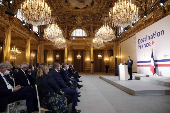 Emmanuel Macron lors de l’ouverture du sommet « Destination France », à Paris, le 4 novembre 2021.