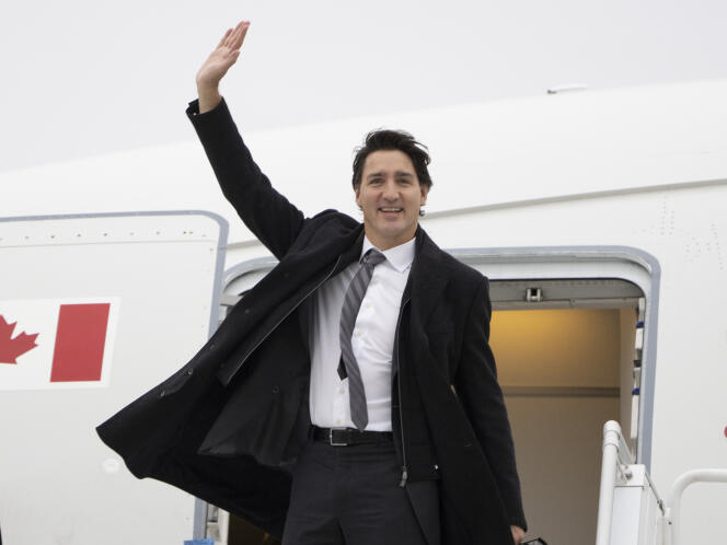 Canadian Prime Minister Justin Trudeau on November 17, 2021, in Ottawa, upon his departure for Washington.