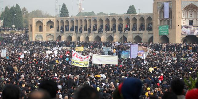 Iran : l’assèchement d’une rivière provoque manifestations et heurts