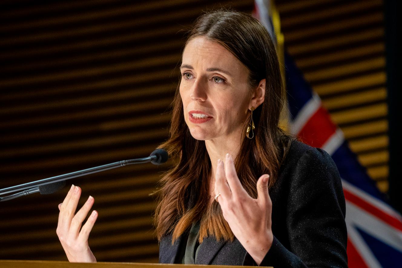 New Zealand Prime Minister Jacinda Ardern announced the end of confinement in Auckland on November 22, 2021 in Wellington.