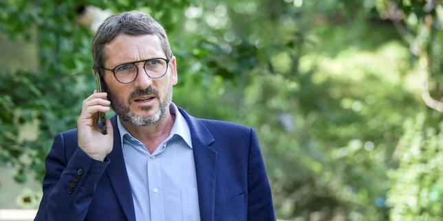 Matthieu Orphelin, porte-parole de Yannick Jadot et proche de Nicolas Hulot, mis « en retrait » de la campagne écologiste