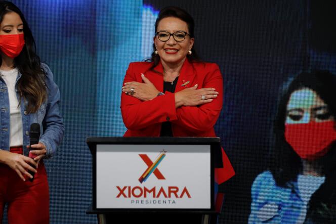 Xiomara Castro, ici à Tegucigalpa, le 28 novembre 2021, est largement en tête du dépouillement partiel de l’élection présidentielle au Honduras.