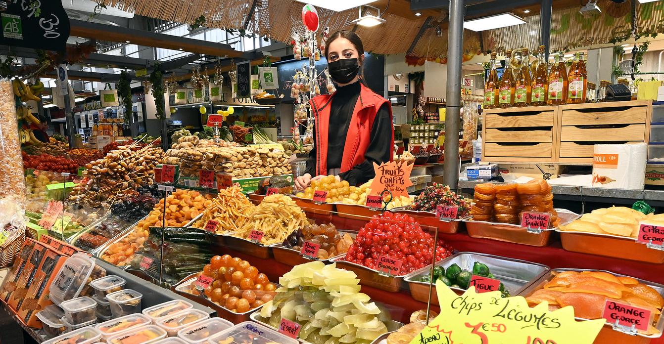 Face Aux Grandes Surfaces Et Aux Epiceries Les Marches De Plein Air Font Valoir Leurs Atouts