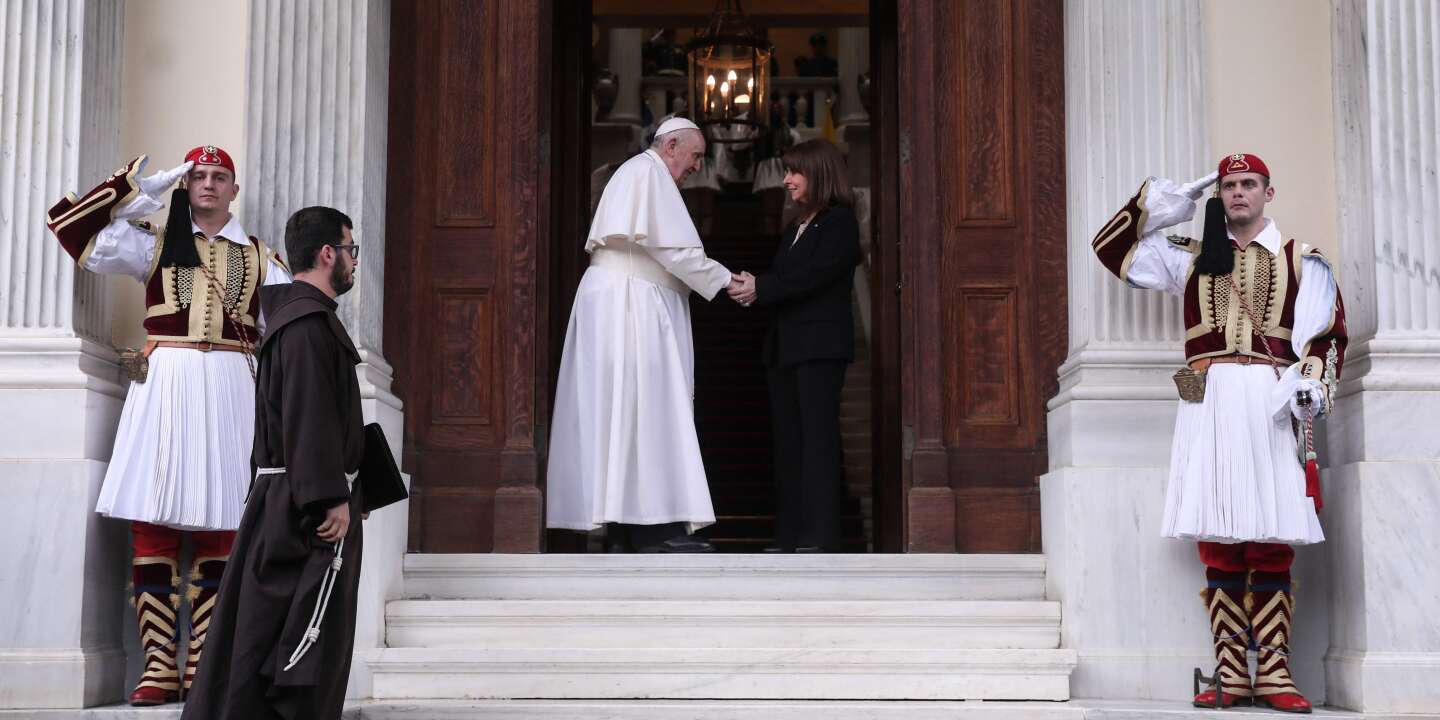 A Athènes, les conseils du pape François face au « recul de la démocratie »