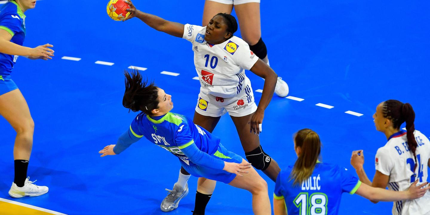 World handball: Blue dominate Slovenes and qualify for main round ...