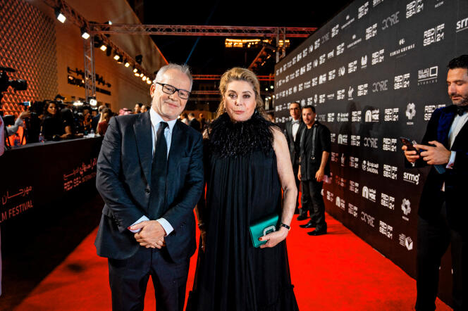 The general delegate of the Cannes Film Festival Thierry Frémaux and actress Catherine Deneuve, in Djedda (Saudi Arabia), December 6, 2021.