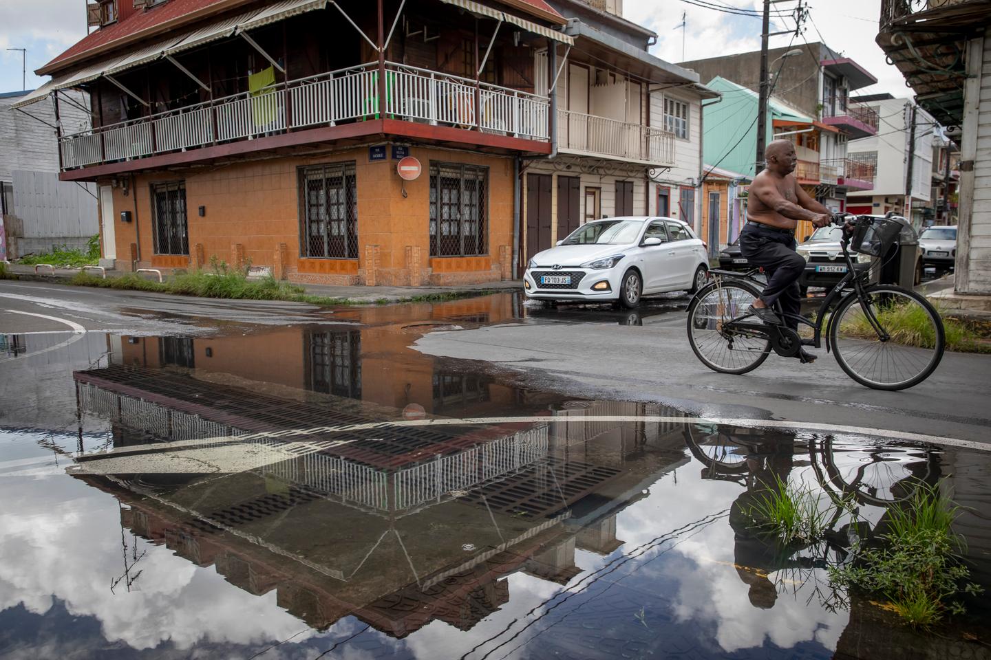 fermeture des écoles de Pointe-à-Pitre et des Abymes en raison d’une alerte sur la qualité de l’eau