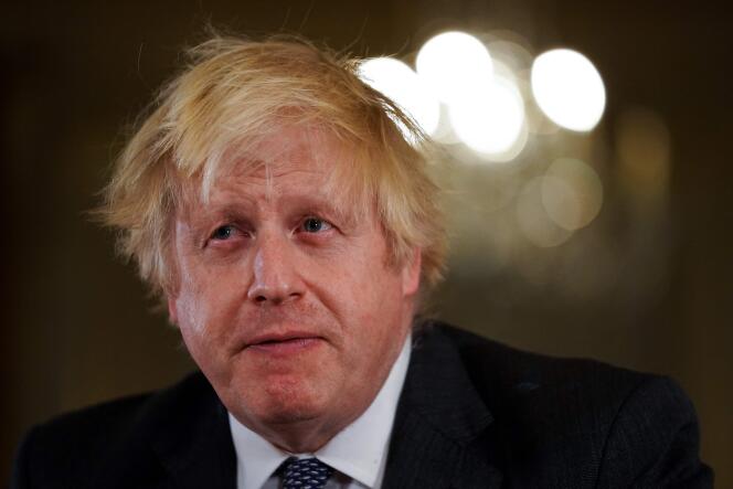 Le premier ministre britannique, Boris Johnson, lors d’une allocution, à Londres, le 12 décembre 2021.
