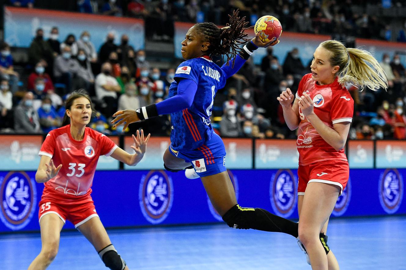 Mondial féminin de handball en battant la Russie, la France hérite de